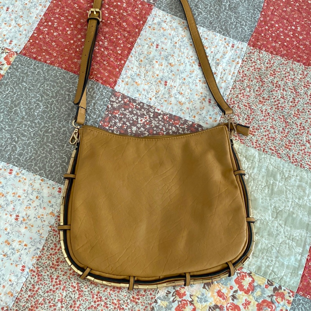MMS DESIGN STUDIO BAG-Unique Faux leather bag w/adjustable strap in Camel Tan